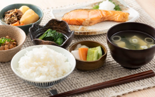 パーソナルジムxingfuが教える筋トレ前の食事のタイミング！
